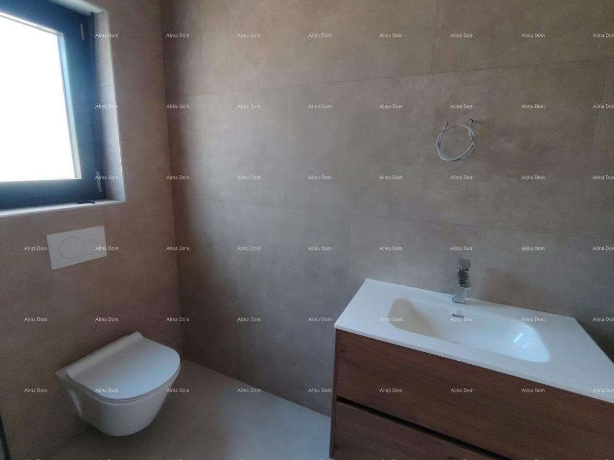 Moderen stan v novogradnji, USLJIV, 500 m od morja