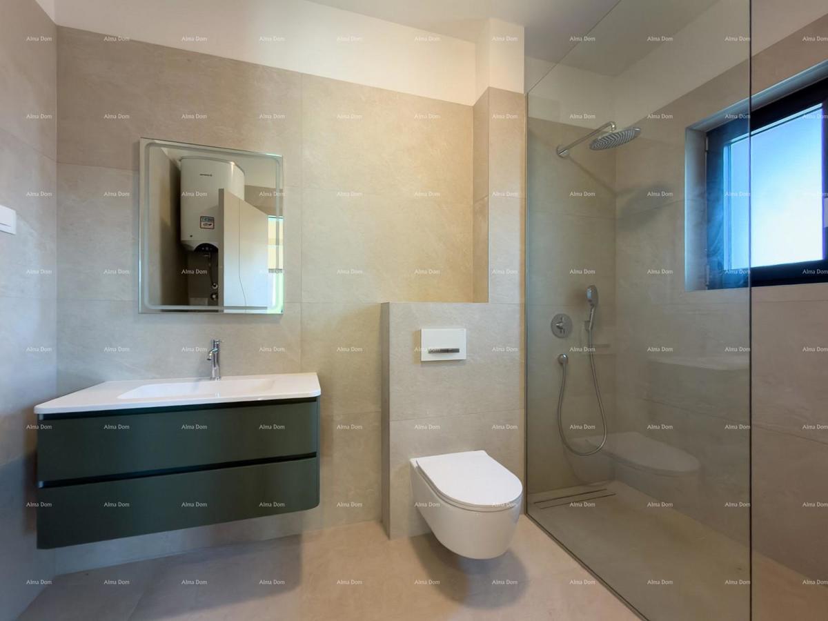 Prodaja stanovanja z bazenom v novogradnji, Premantura!  (102)