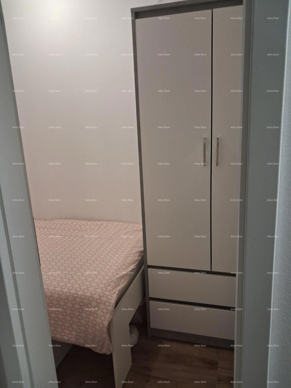 Medulin! Prelep stan s vrtom.