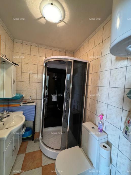 Fažana – Hiša s 3 stanovanji, 200 m od morja