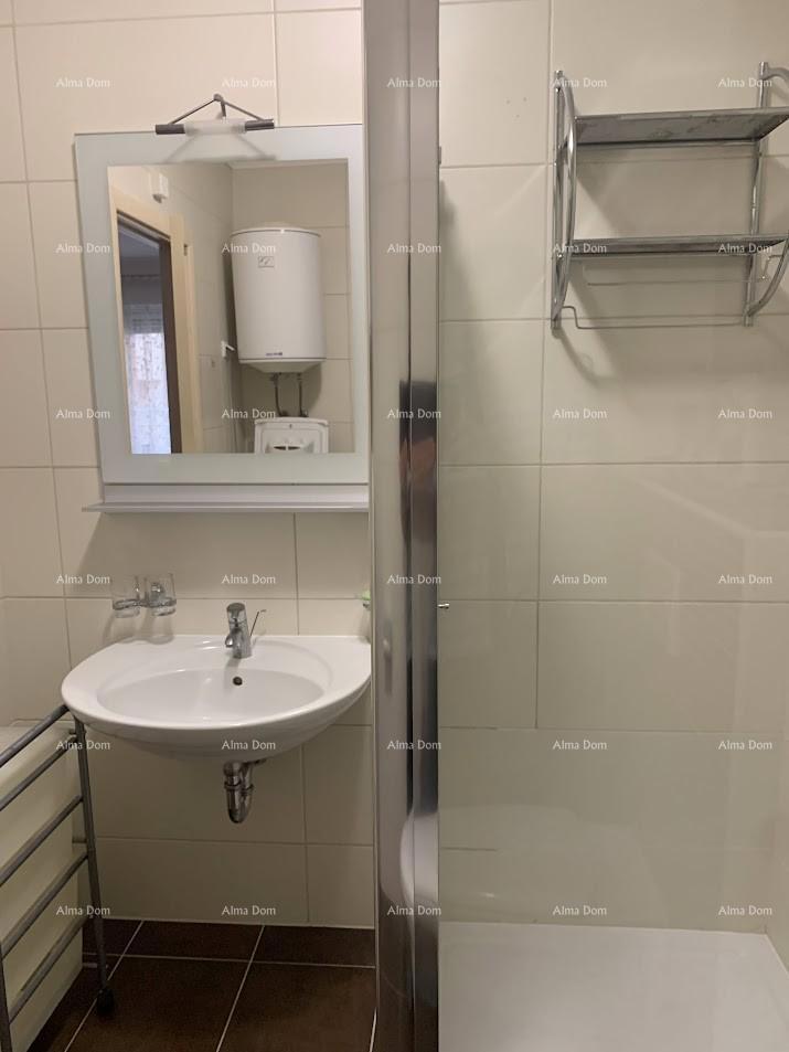 Dvosobno stanovanje 150 m od plaže