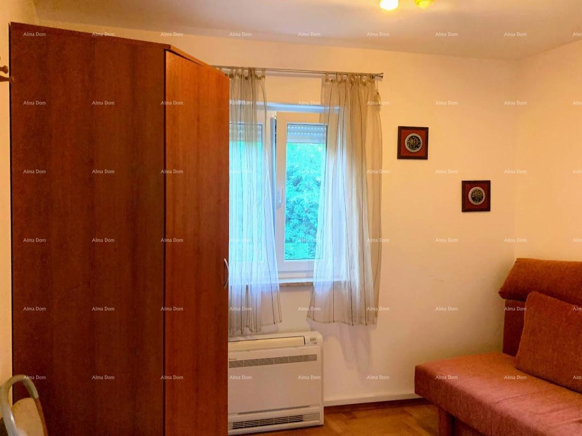 Dvosobno stanovanje 150 m od plaže