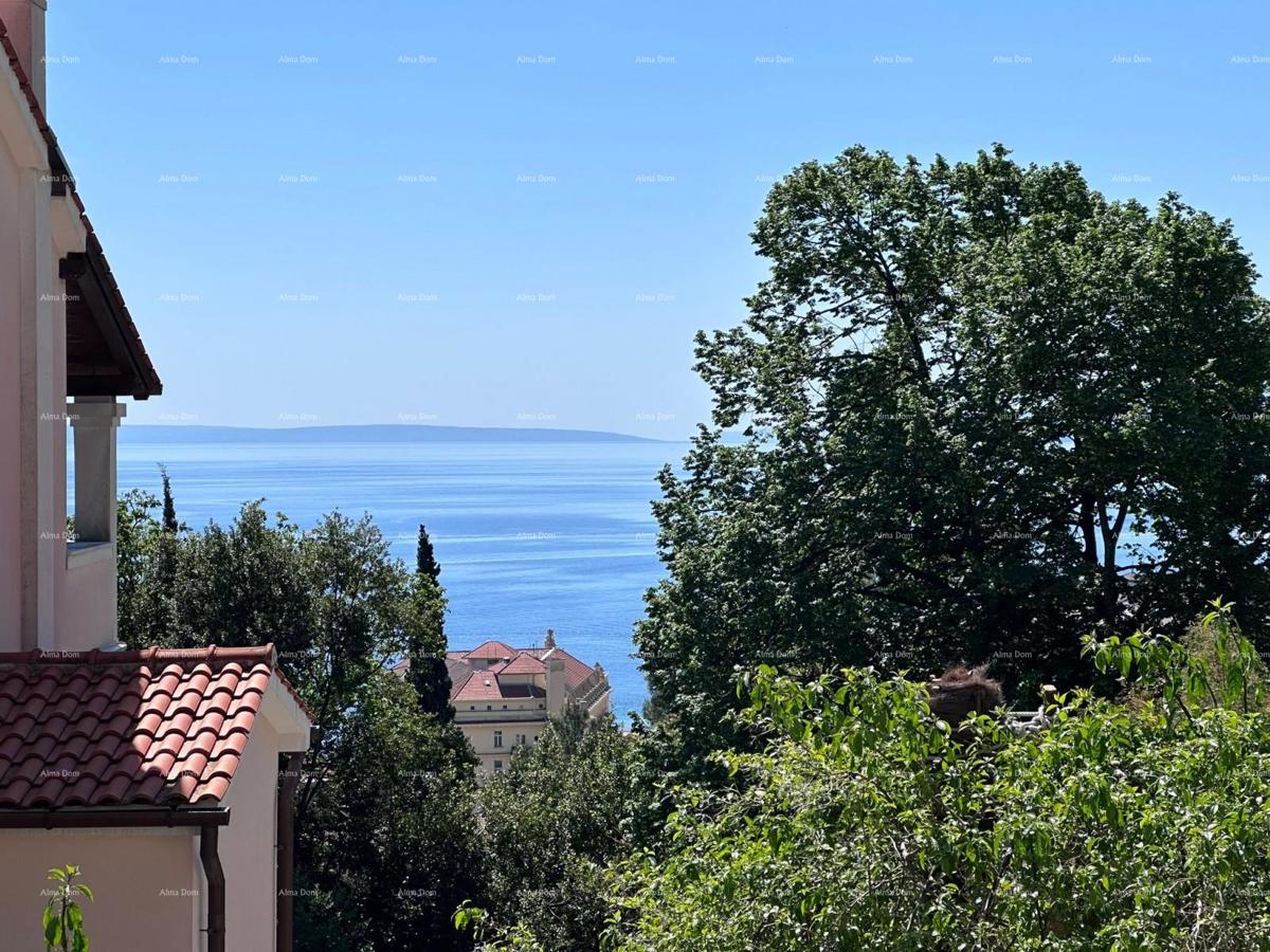 Prodaja luksuznih in moderno opremljenih stanovanj v stanovanjski stavbi s strešnimi bazeni, Opatija!