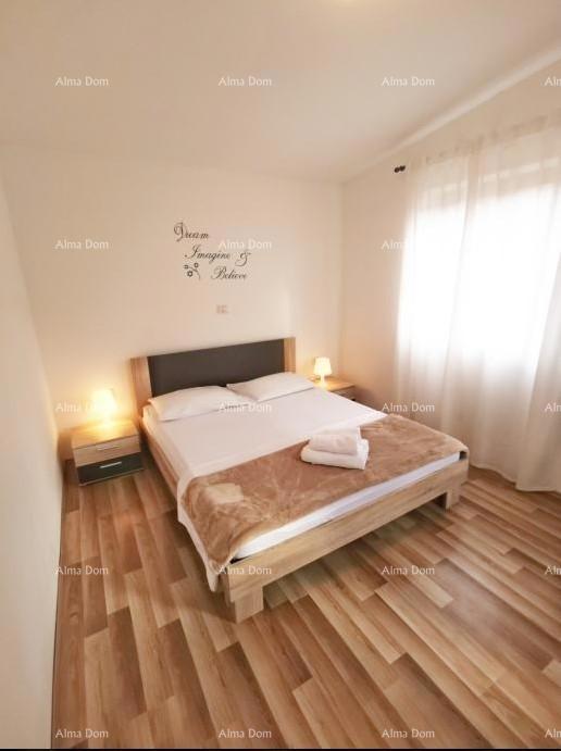 NAPRODAJ: Prenovljena hiša z bazenom in prostorno parcelo 3865 m² pri Buzetu!