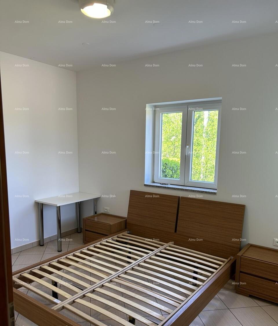 UMAG, Na prodaju apartma 44 m², 200 m od morja