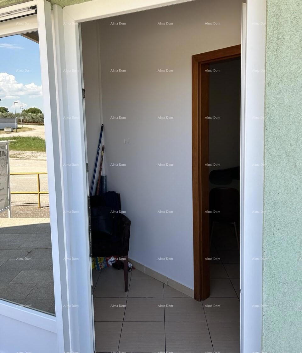 UMAG, Na prodaju apartma 44 m², 200 m od morja