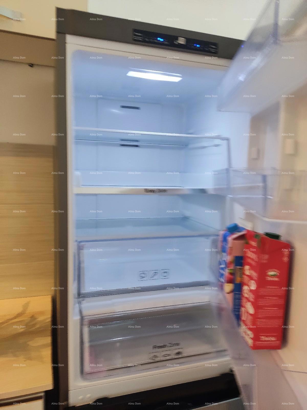 Prodaja - lepo urejen stan z dodatno enoto in parkirnim mestom, Trogir! Pogled na morje!
