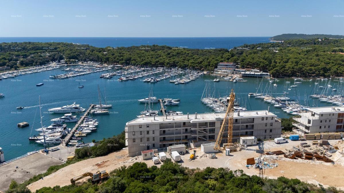 Prodaja modernih stanov v ekskluzivni stavbi s pogledom na marino, Pula!