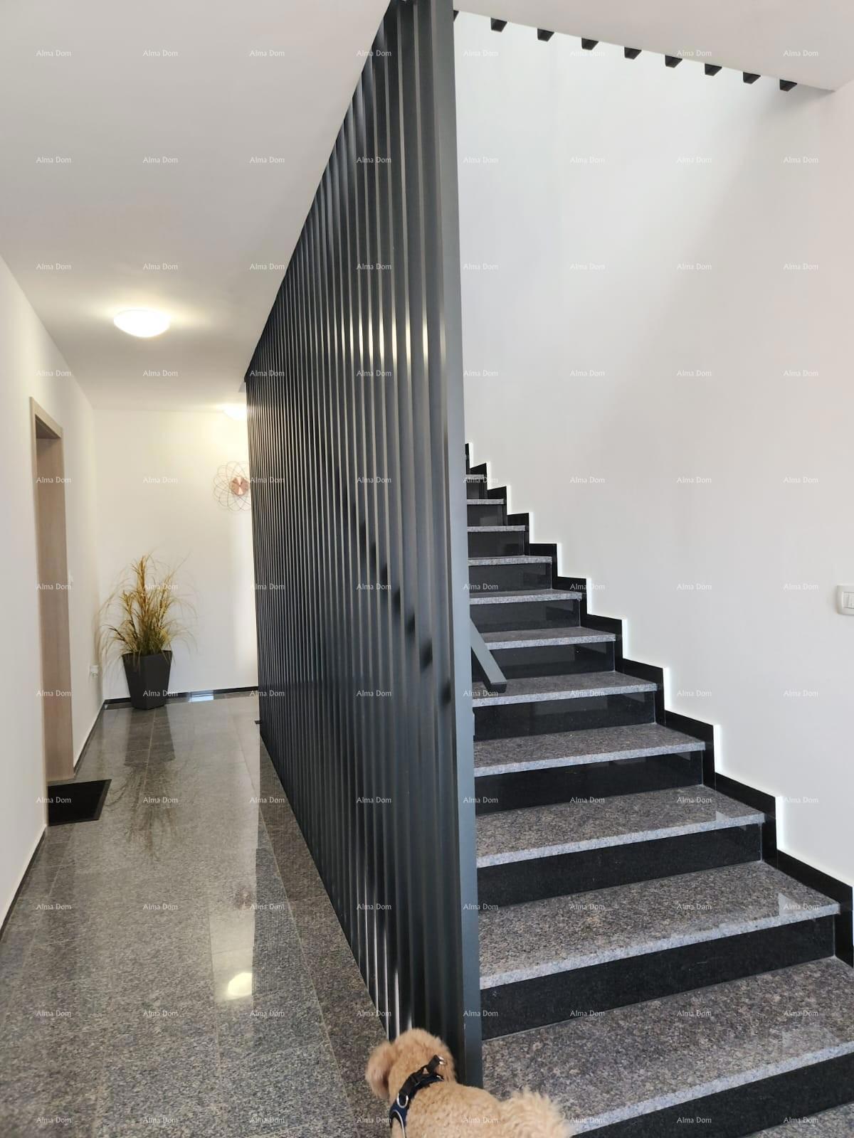 Banjole! Trisobno stanovanje v novogradnji!