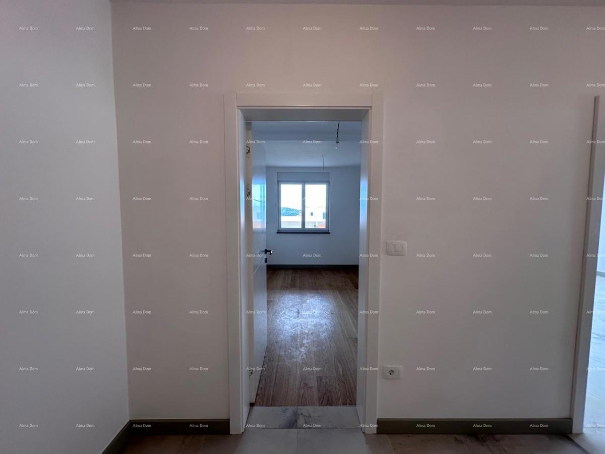 Banjole! Trisobno stanovanje v novogradnji!