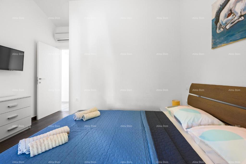 Prodamo čudovito, luksuzno istrsko vilo na atraktivni lokaciji, Pošesi, Medulin!