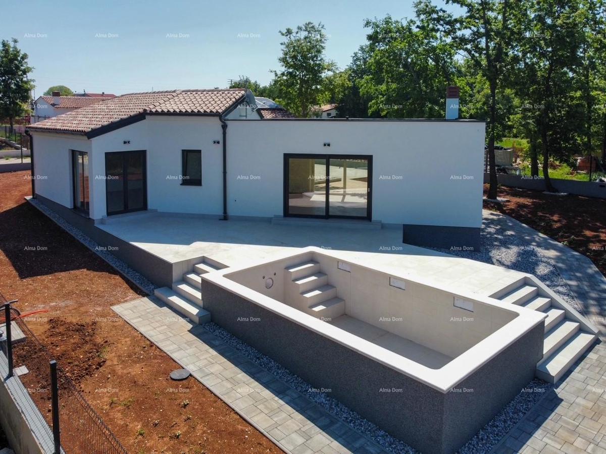 KOŽLJANI - Moderna hiša z bazenom. Blizu gozda, 15 minut do morja