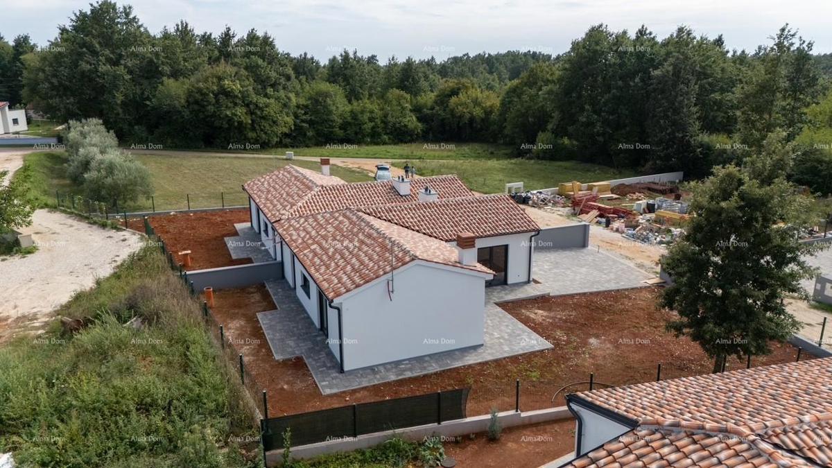 BARBAN, KOŽLJANI - Novogradnja / Dvojna gradnja, levi del. Ekološko območje