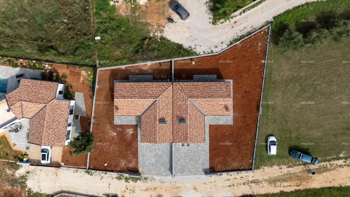 BARBAN, KOŽLJANI - Novogradnja / Dvojna gradnja, levi del. Ekološko območje