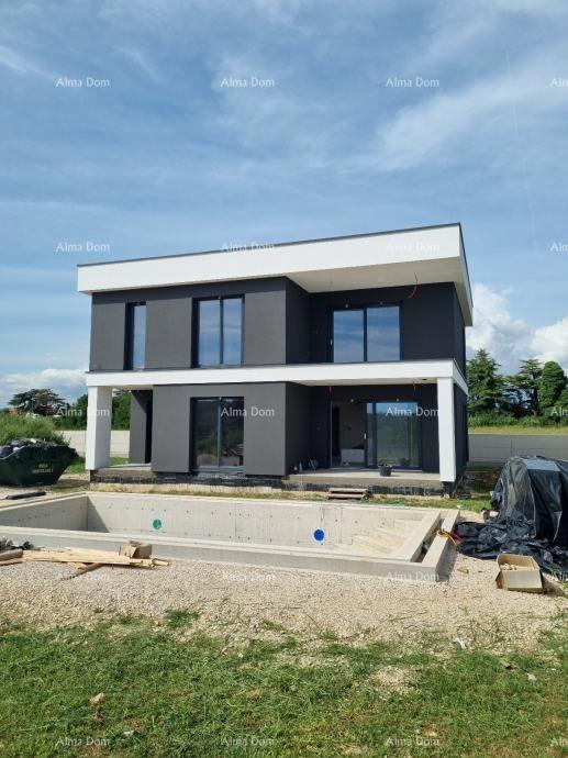 Moderna vila s bazenom, 1 km od morja, Pula