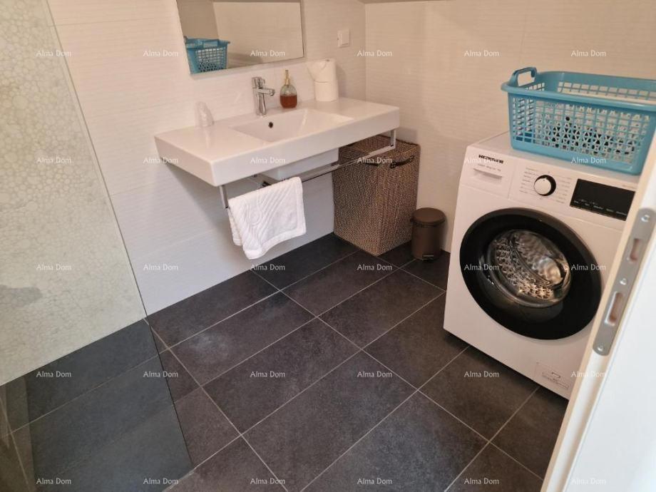 Luksuzno dvoetažno stanovanje – Poreč