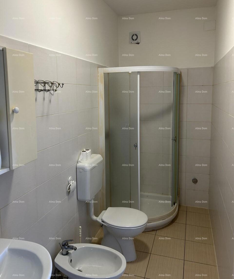 Prodaja stan s teraso – 200 m od morja, Umag