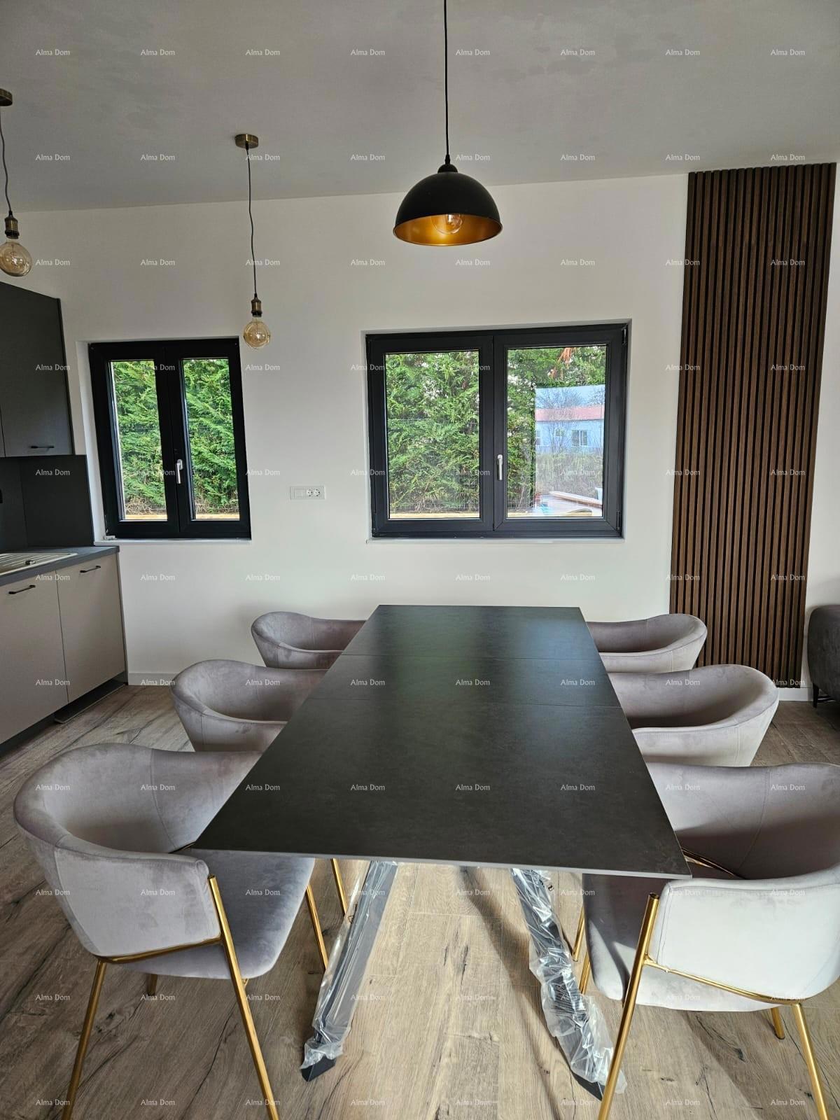 Prodamo visokokakovostno enodružinsko hišo z bazenom in vrtom, Svetvinčenat