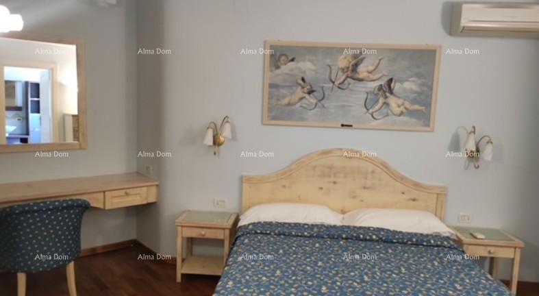 Prodaja - stan v atraktivnem stanovanjskem kompleksu s pogledom na morje! 200m od morja in plaž, Umag!