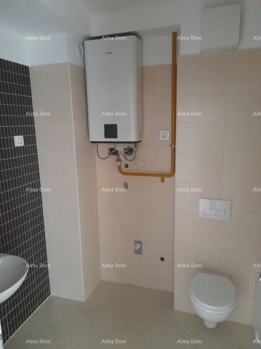 Prodaja - stan s garažnim mestom na odlični lokaciji, Pula!