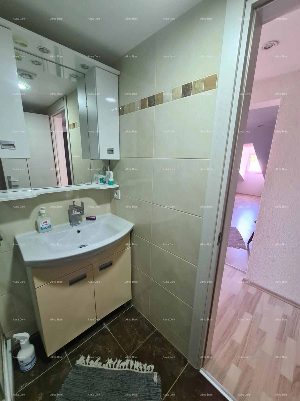 Prodajemo stan v centru Pule – 66 m²