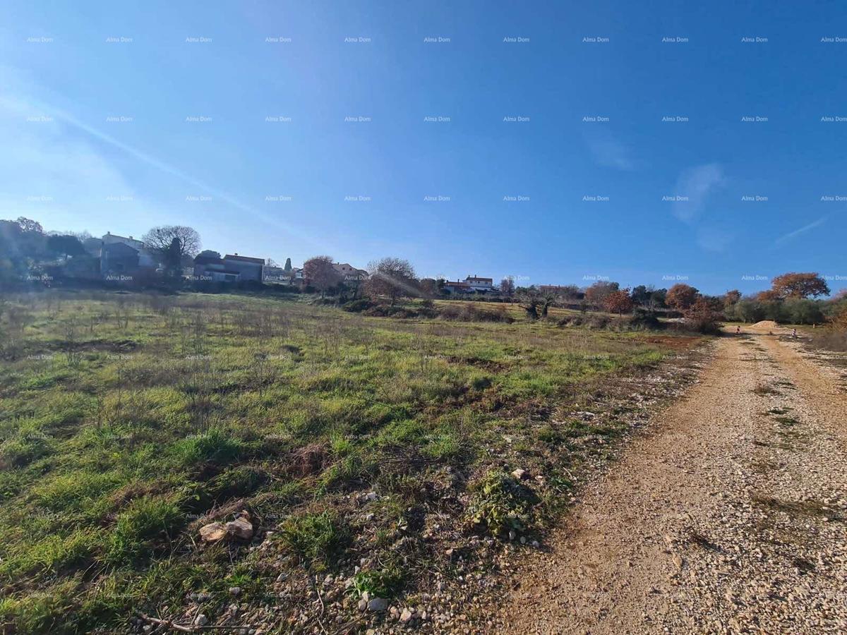 Građevinsko zemljišče Vintijan – 1.107 m²