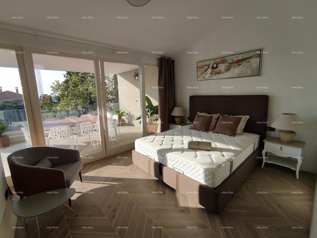 Pula Veruda Čudovita, popolnoma prenovljena avstro-ogrska kamnita vila s pogledom na morje.