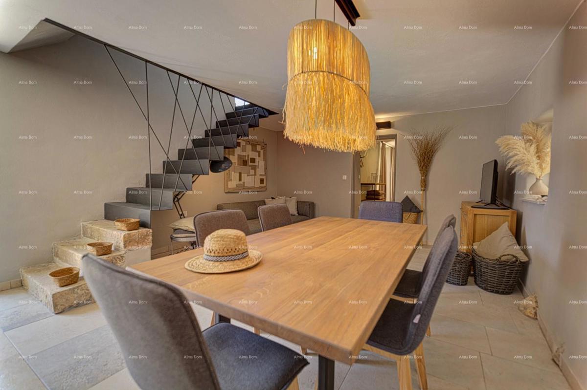 Prodamo čudovito hišo v idilični vasici, v osrčju Istre.