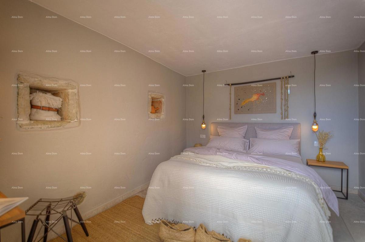 Prodamo čudovito hišo v idilični vasici, v osrčju Istre.