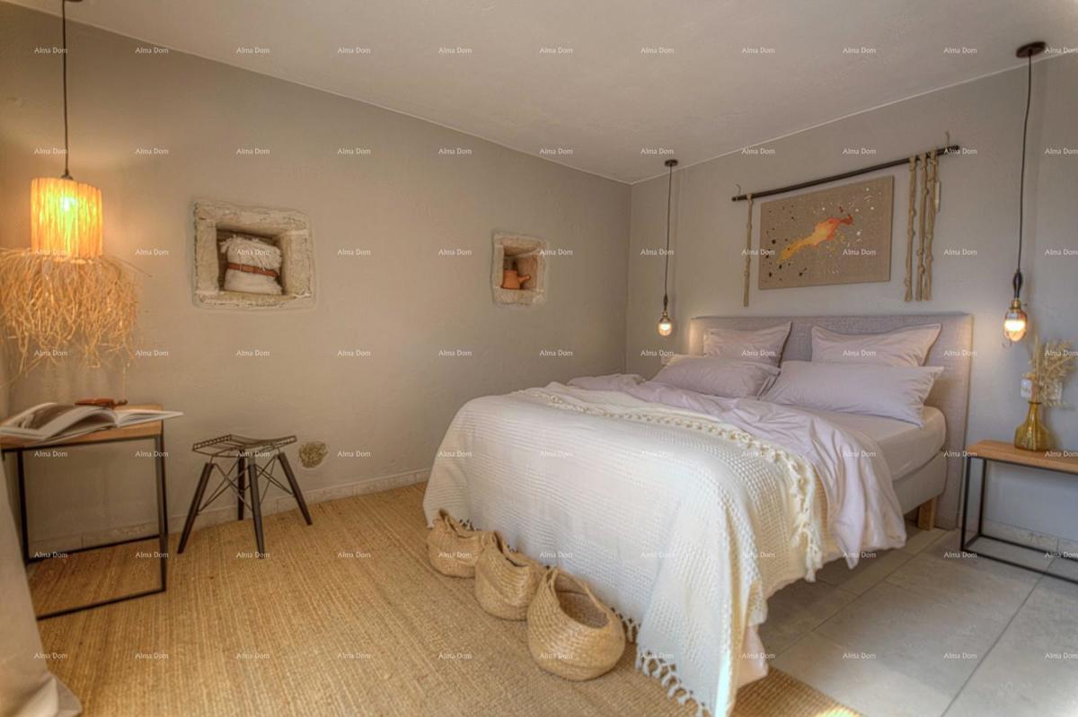 Prodamo čudovito hišo v idilični vasici, v osrčju Istre.