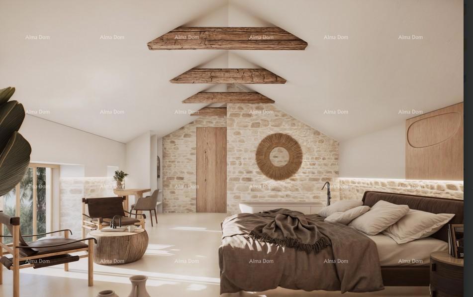 Kamena dalmatinska vila u staroj jezgri - idealna investicijska priložnost - Supetar!