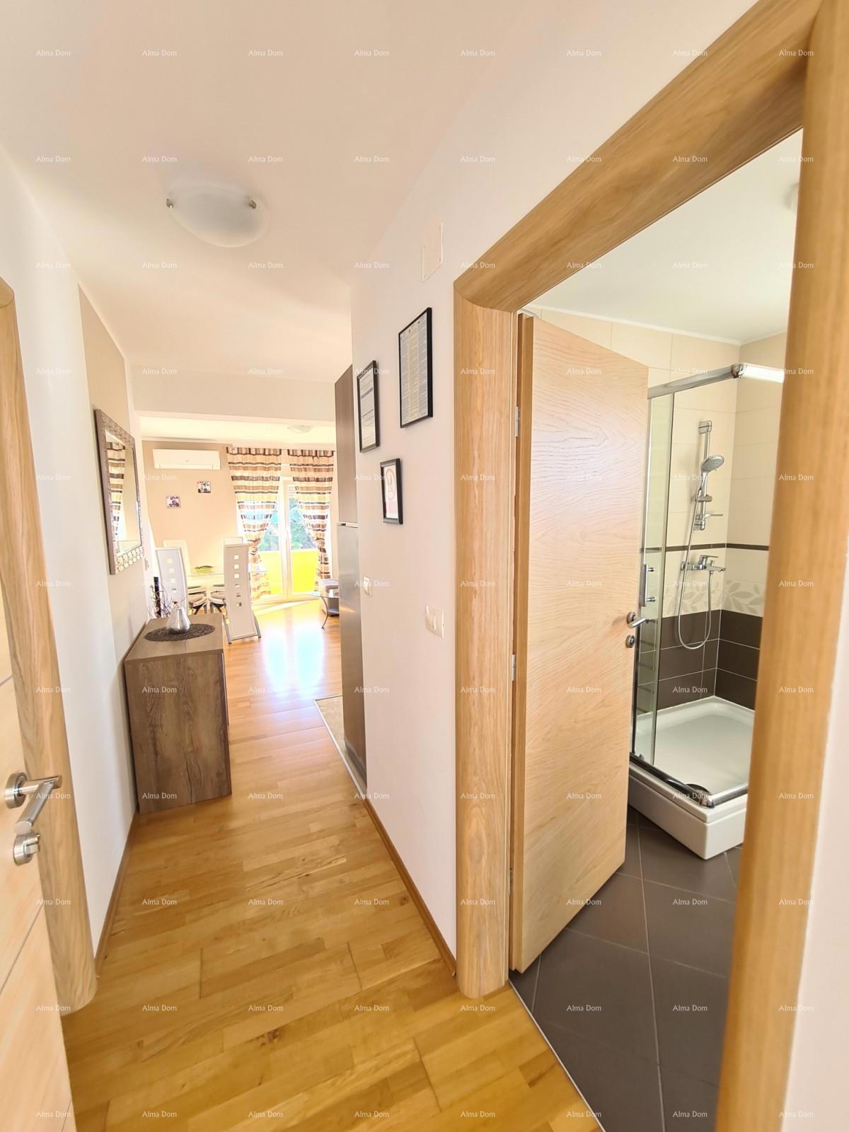 Medulin! Hiša s 6 ločenimi stanovanjskimi enotami!