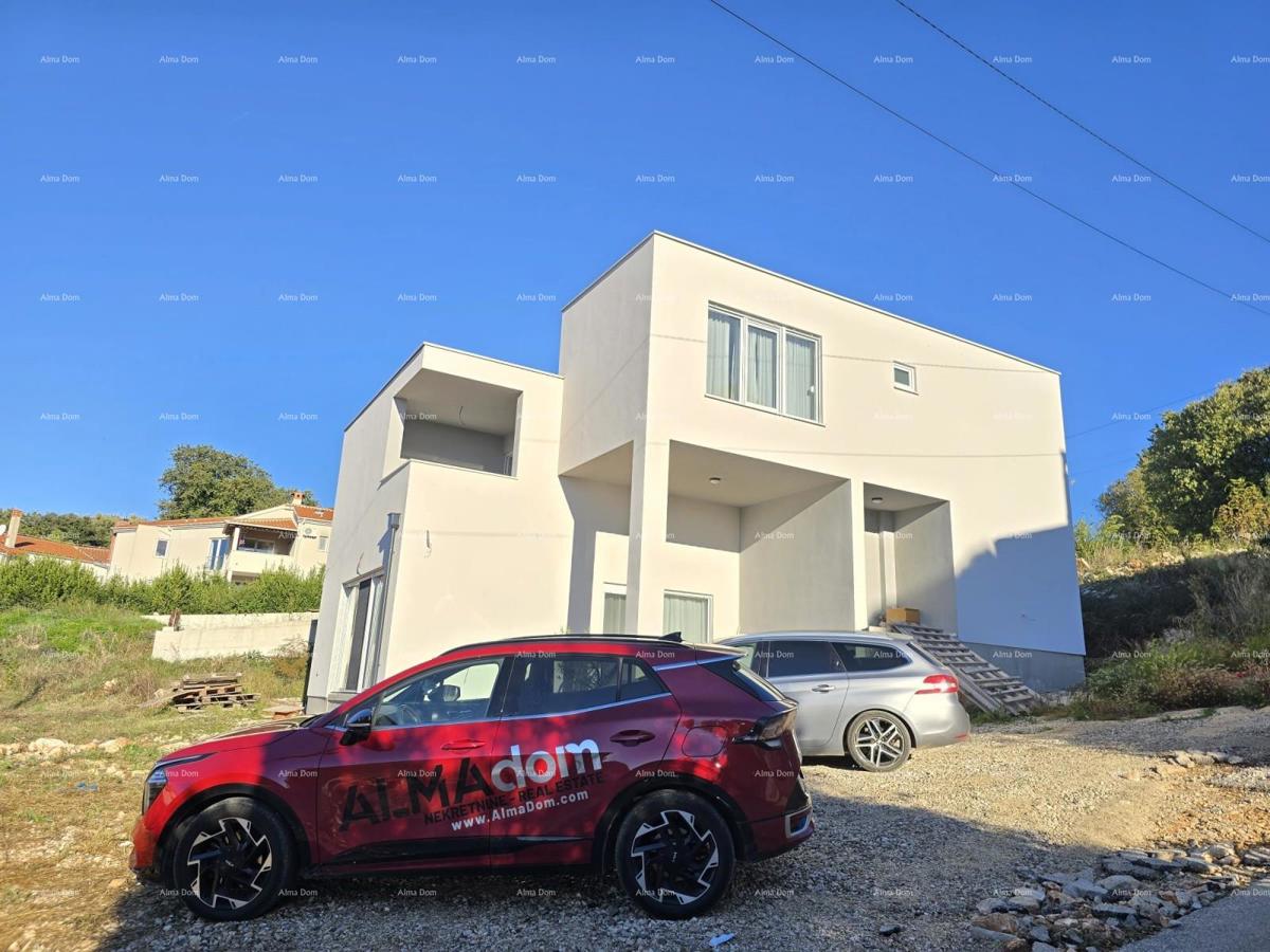 Prodaja - novoizgrajena hiša blizu morja, Banjole!