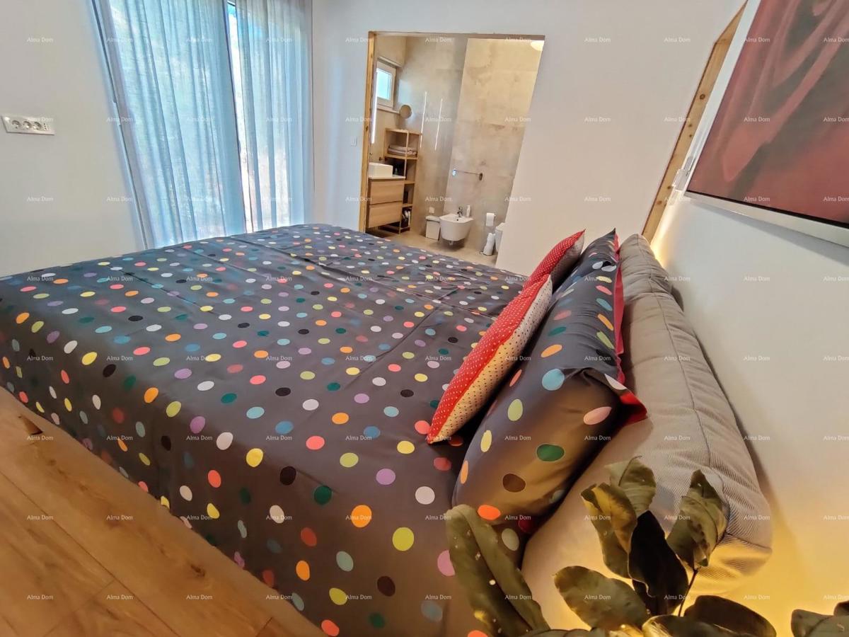 Prodaja - novoizgrajena hiša blizu morja, Banjole!