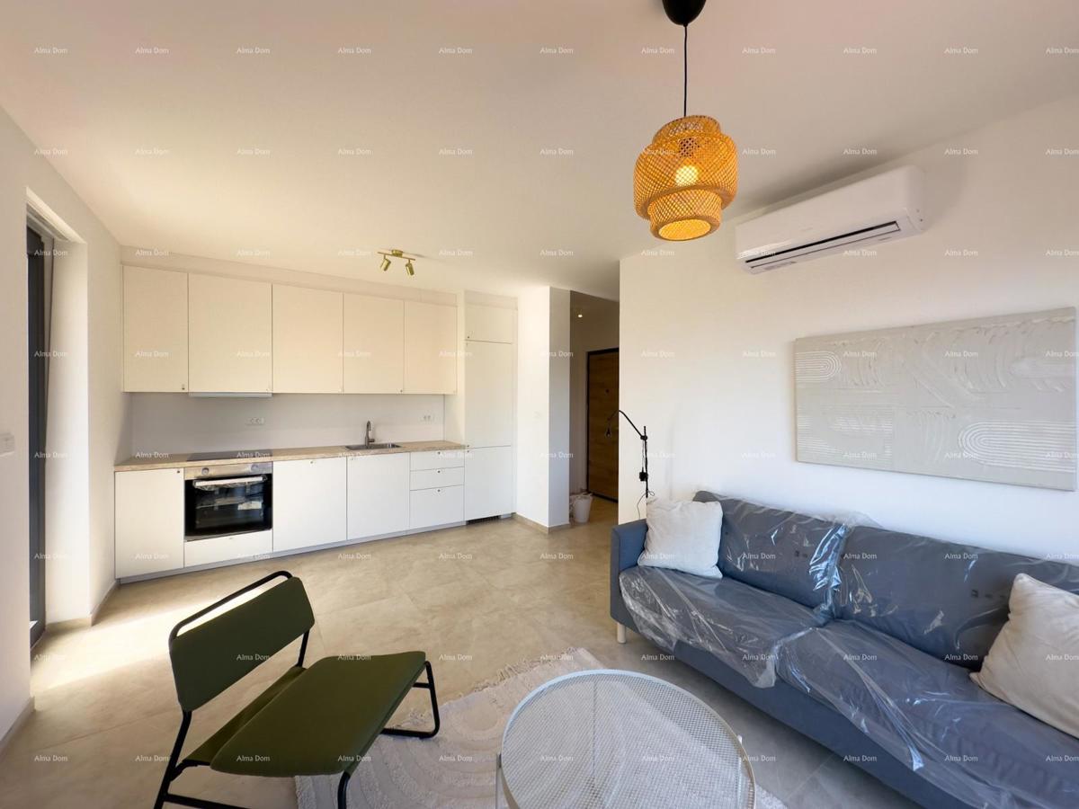 Mukalba. Medulin. Stanovanje v novogradnji z lastnim bazenom