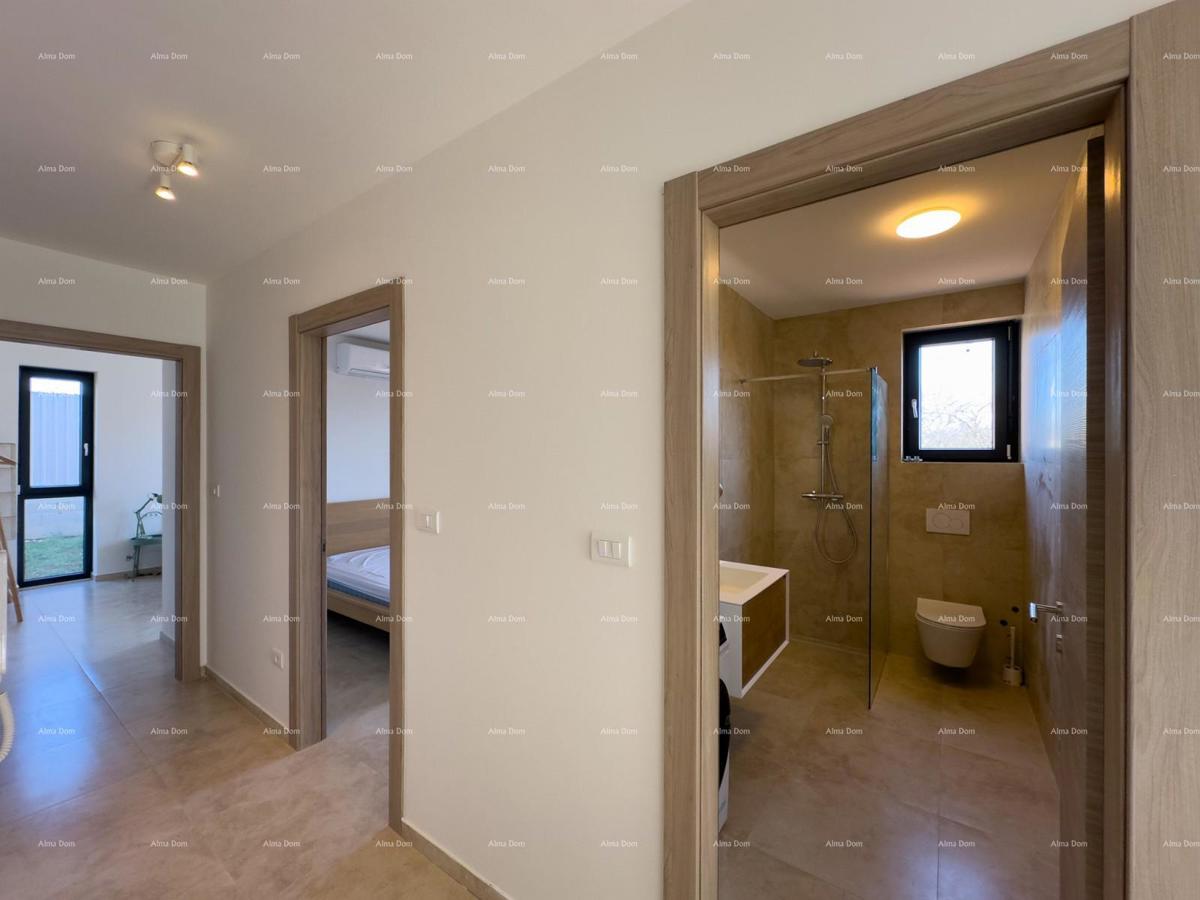 Mukalba. Medulin. Stanovanje v novogradnji z lastnim bazenom