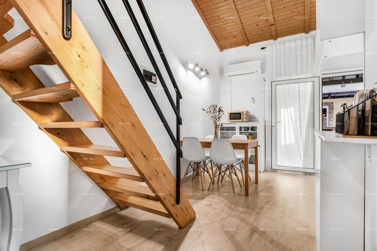 Prodamo dve povezani hiši v Pomeru