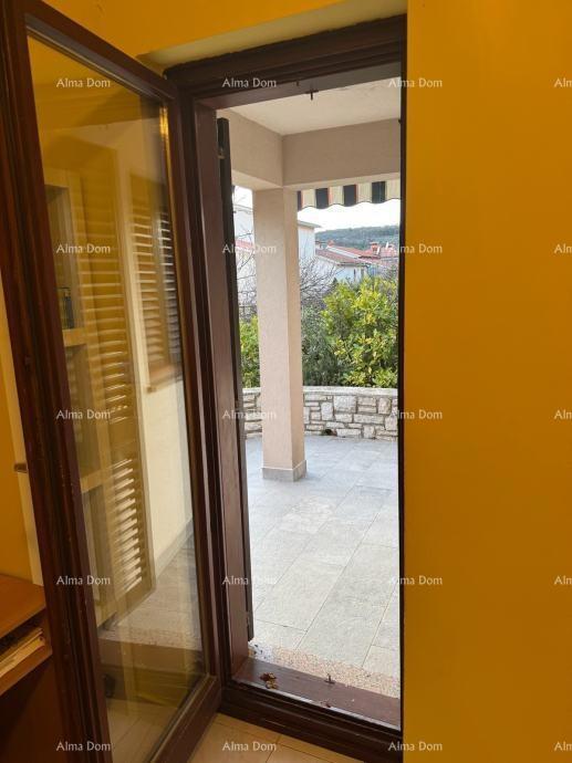 Prodaja - stan v pritličju s pogledom na morje, Rabac!