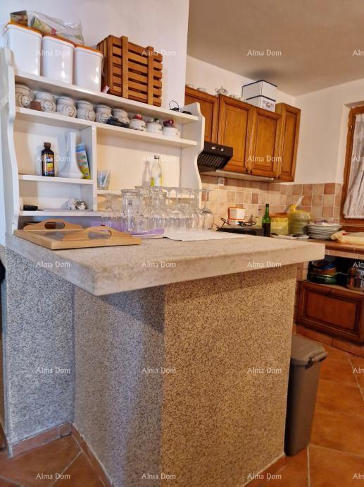 Samostojeća kamena hiša z veliko parcelo – Filipana, Občina Marčana