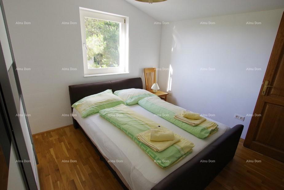 Labin, Apartmajska hiša s bazenom in pogledom na morje