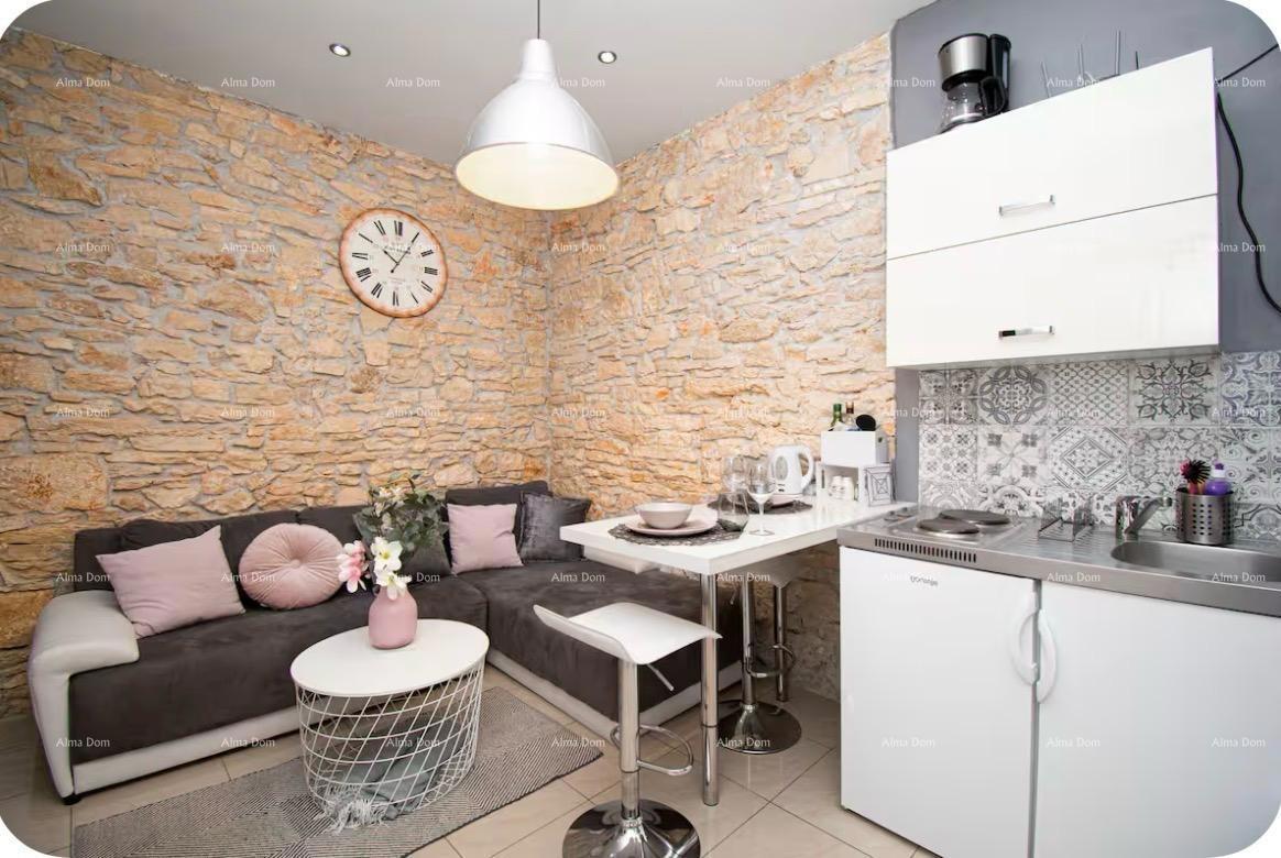 Pula – Prijeten stan v pritličju s teraso, 35 m2