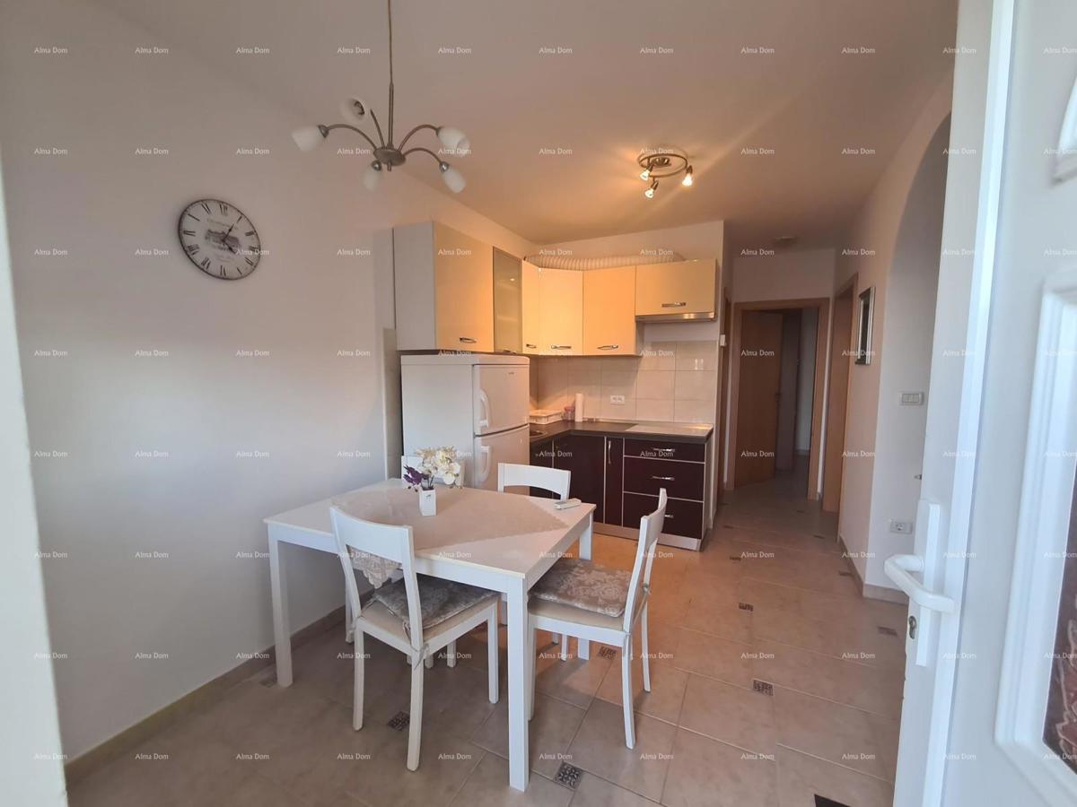 Prodaja šarmantnega stanovanja v pritličju, 60 m², Duga Uvala