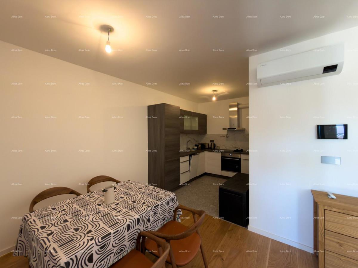 Prodaja - luksuzni stan v neposredni bližini centra - pametni dom sistem, Pula!