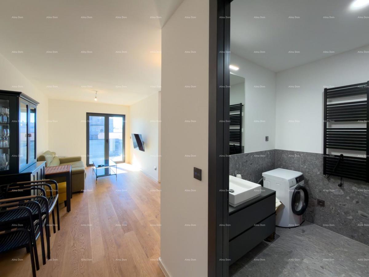 Prodaja - luksuzni stan v neposredni bližini centra - pametni dom sistem, Pula!