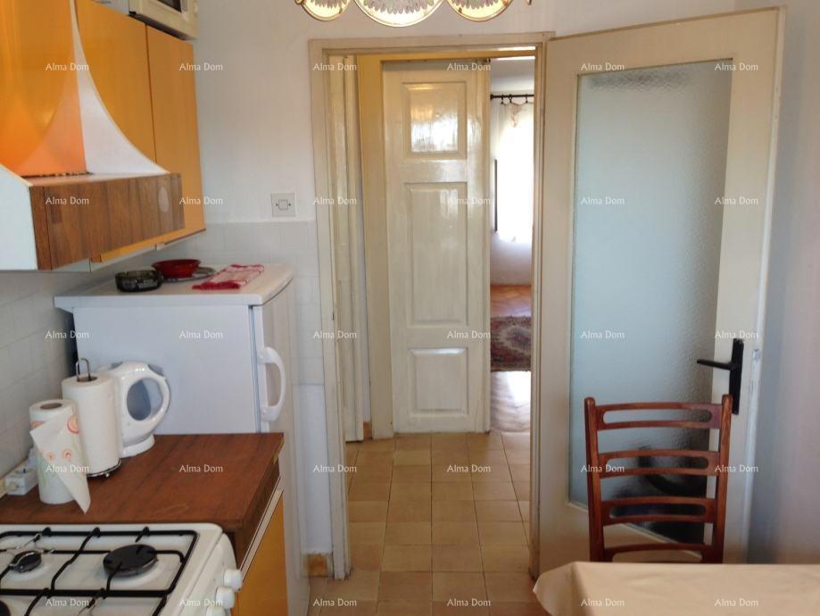 Poreč, Na prodaju stan s 3 spavaće sobe