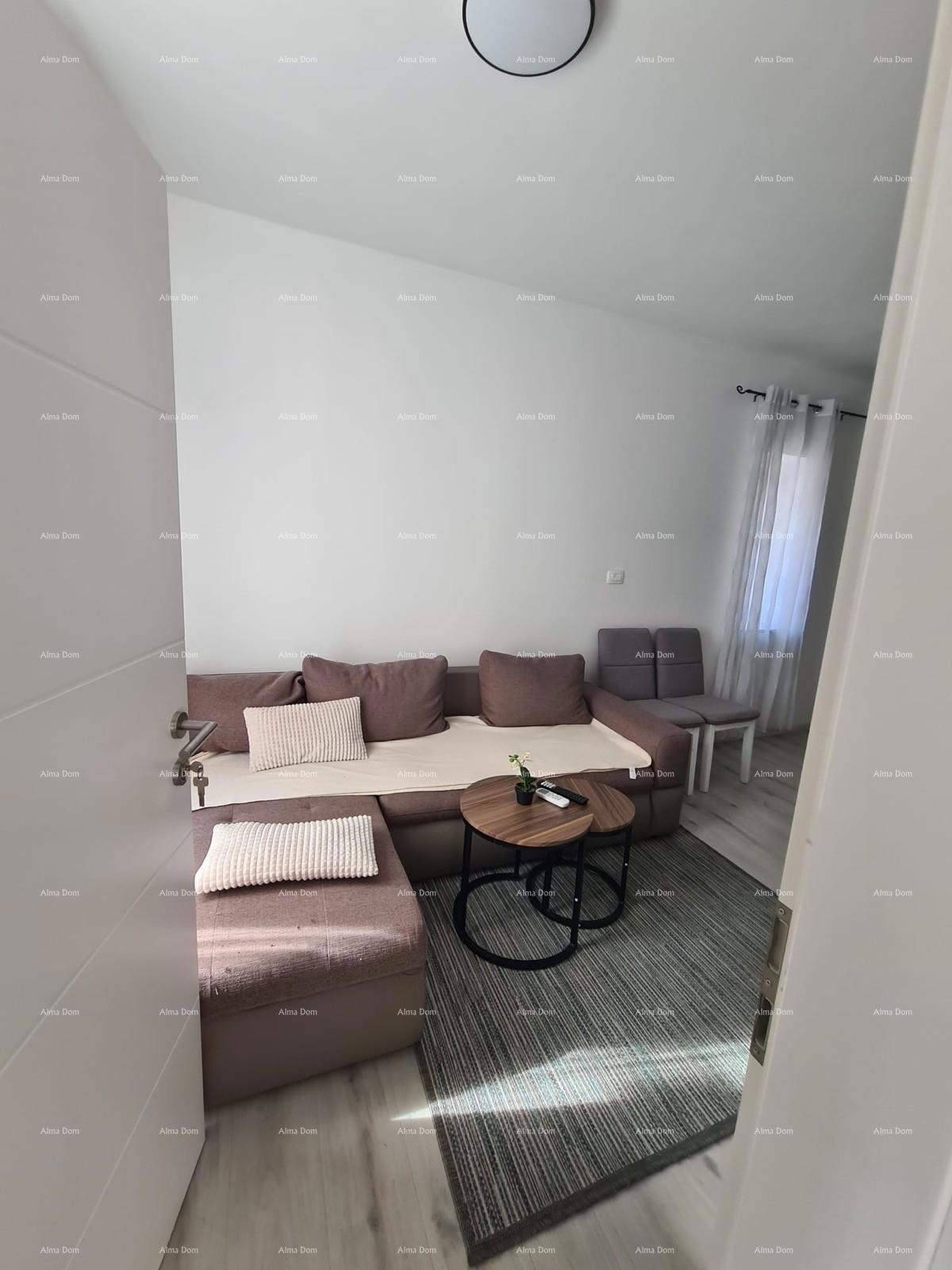 Prodaja nekretnine s dvema apartmaji – Pula