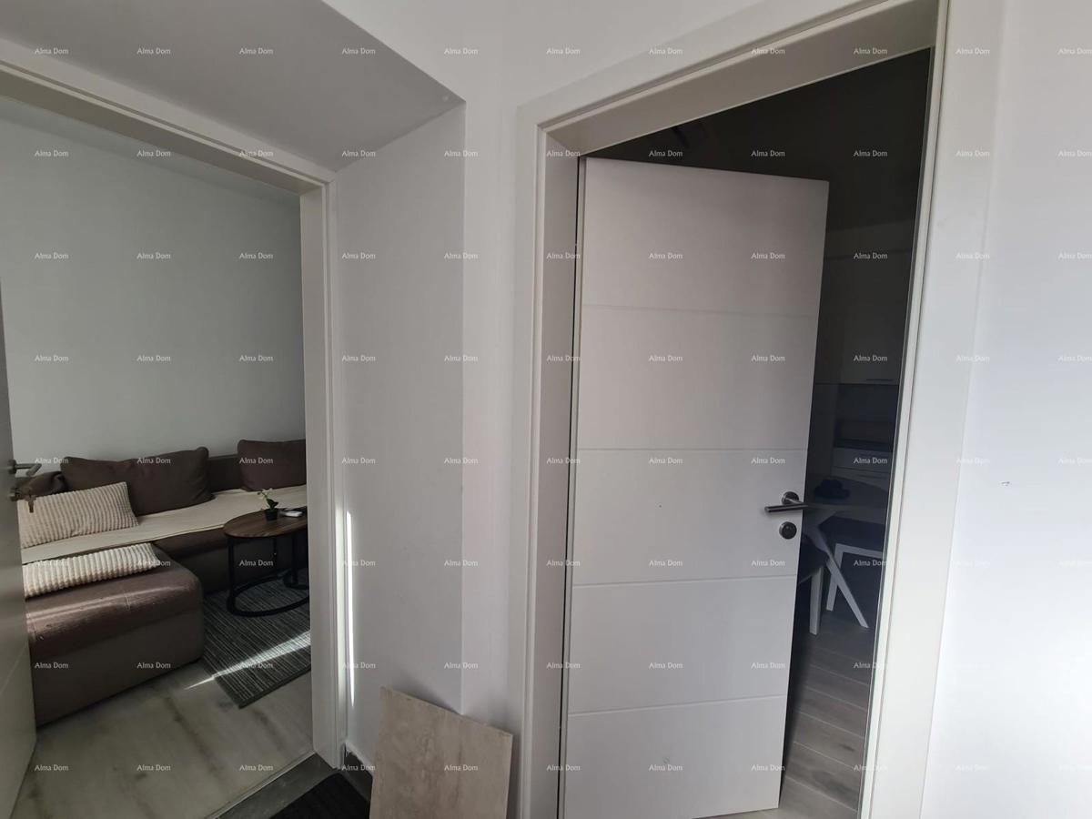 Prodaja nekretnine s dvema apartmaji – Pula