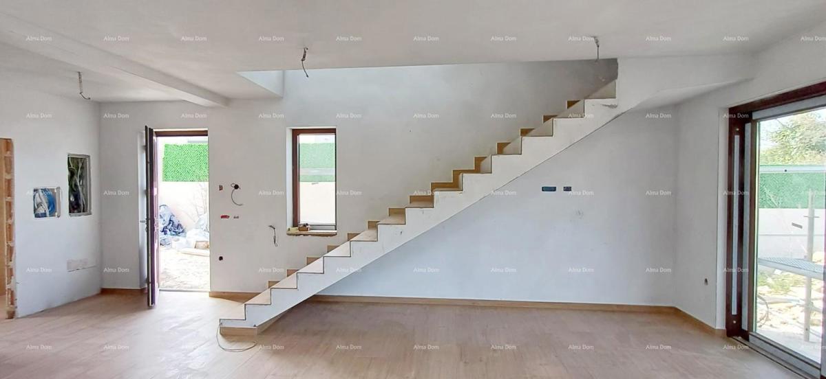 Prodaja moderne hiše s bazenom v mirnem in lepem istrskem kraju,  Svetvinčenat!