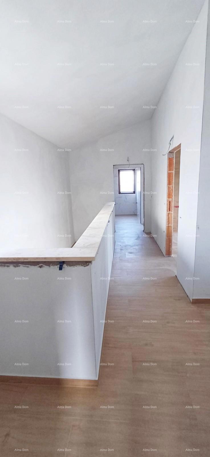 Prodaja moderne hiše s bazenom v mirnem in lepem istrskem kraju,  Svetvinčenat!