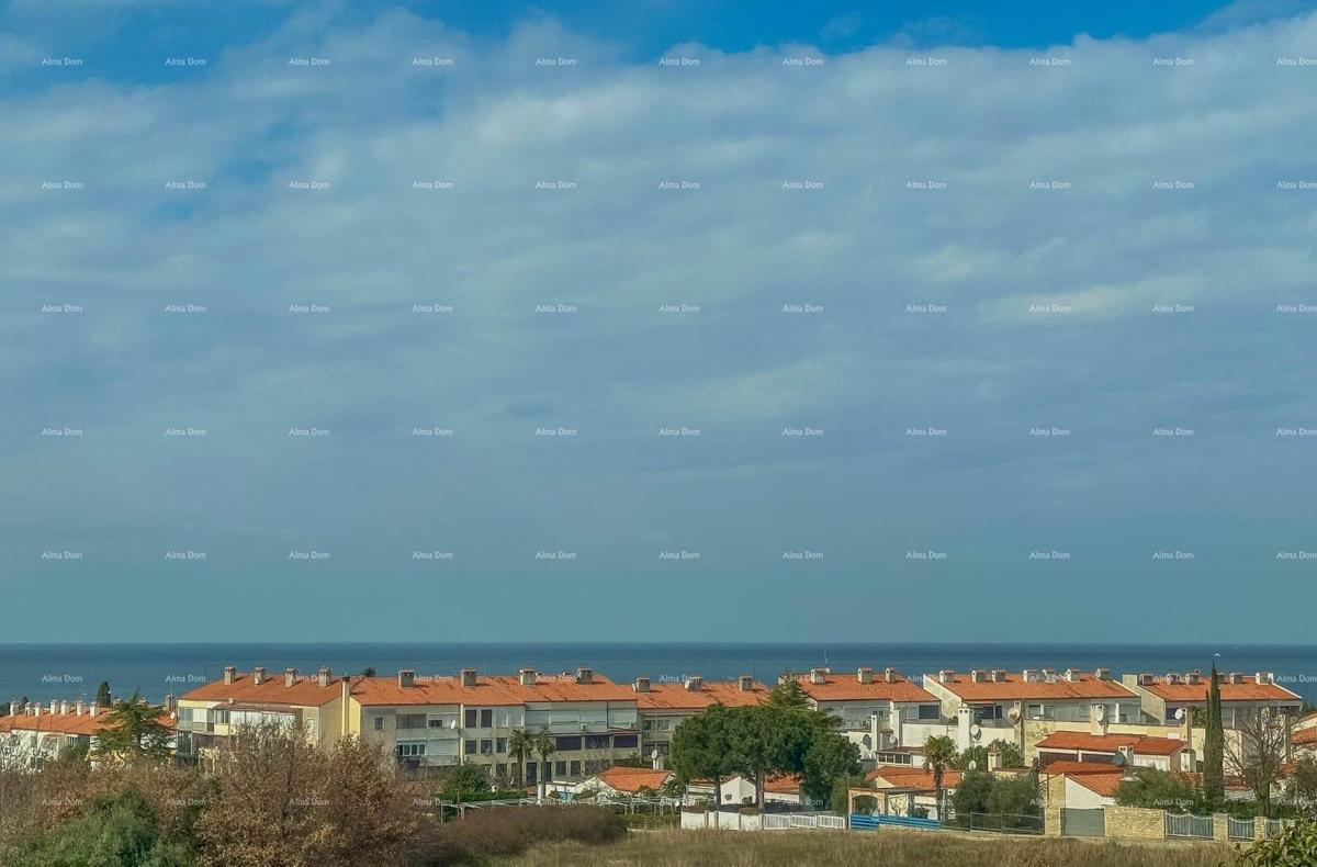 Prodajamo šarmantno stanovanje v 3. nadstropju z razgledom na morje in dobro zasnovanim življenjskim prostorom, Mareda, Novigrad.